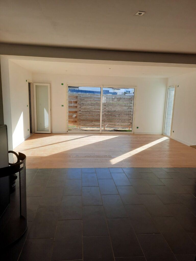 Extension finie